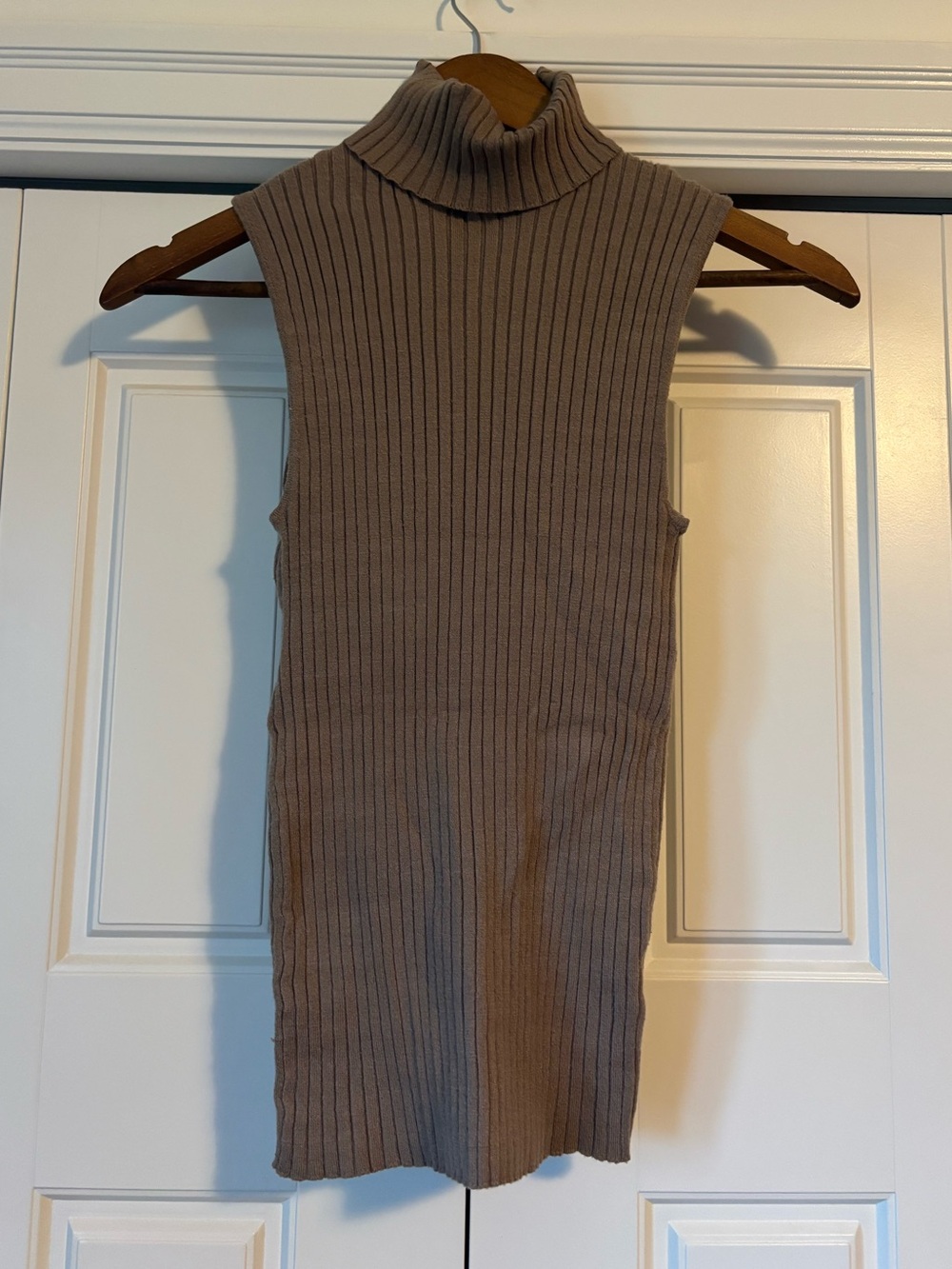 ☀️ Eclipse ☀️ turtleneck ribbed tank top